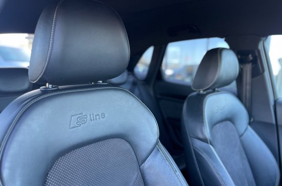 Audi Q3 2.0 TDI QUATTRO BLACK EDITION AUTO 16