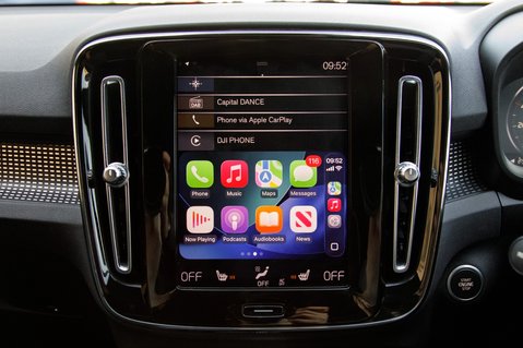 Volvo XC40 T4 R-DESIGN PRO 22