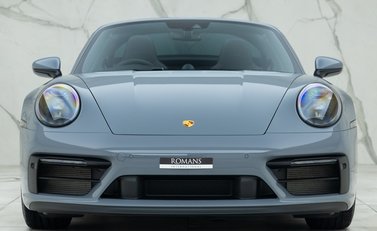 Porsche 911 Targa 4 GTS (992) 29