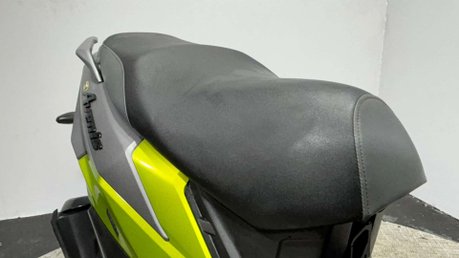 Suzuki Avenis 2023 ONLY 1K 1 OWNER VERY CLEAN 125CC LEARNER SCOOTER 28