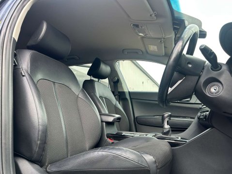 Kia Optima 1.6 Optima 3 CRDi ISG 5dr 11