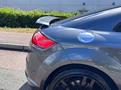 Audi TT 2.0 TFSI S line S Tronic quattro Euro 6 (s/s) 3dr 11