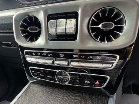 Mercedes-Benz G Series G 400 D 4MATIC AMG LINE PREMIUM PLUS 61