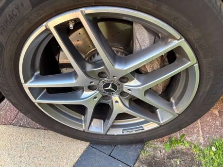 Mercedes-Benz GLC 2.1 GLC220d AMG Line SUV 5dr Diesel G-Tronic+ 4MATIC Euro 6 (s/s) (170 ps) 31