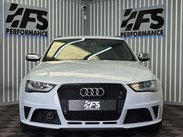 Audi RS4 4.2 FSI V8 Estate 5dr Petrol S Tronic quattro Euro 5 (450 ps) 35