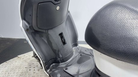 SYM Jet 2013 RUNNING PROJECT BIKE 50CC SCOOTER SPARES OR REPAIR MOPED 20