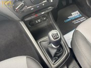 Hyundai i20 1.2 SE Launch Edition Hatchback 5dr Petrol Manual Euro 6 (s/s) (84 ps) 17