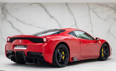 Ferrari 458 Speciale 7