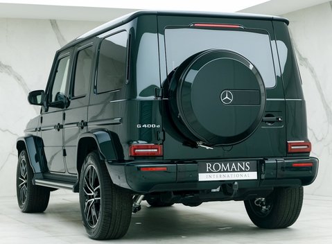Mercedes-Benz G Series AMG Line Premium Plus 3