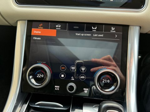 Land Rover Range Rover Sport HSE SILVER MHEV 27