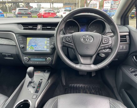 Toyota Avensis 1.8 Avensis Excel Valvematic CVT 5dr 18