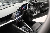 Audi A3 1.5 A3 Sportback 35 TFSI MHEV S Line Semi-Auto 5dr 46