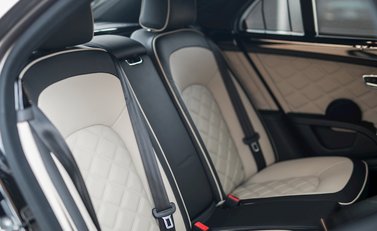 Bentley Mulsanne Speed 13