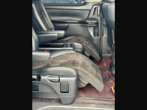 Toyota Vellfire 2.4+GOLDEN EYES+GRADE 4B+FRESH IMPORT+ 70