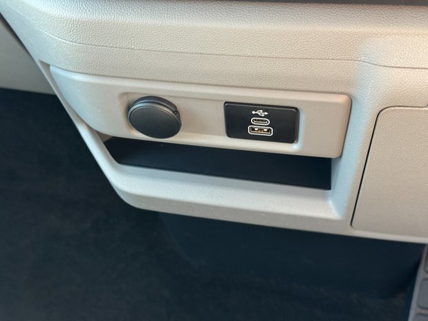Ford Transit Custom AUTO LWB L2H1 Low Roof Limited Crew Van Air Con Alloys Sensors Cam EURO 6 46