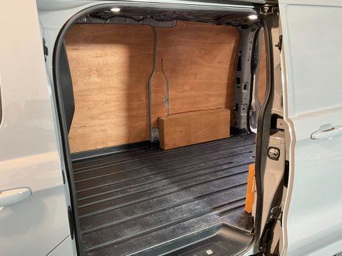 Ford Transit Custom 2.0 280 EcoBlue Limited L1 H1 Euro 6 (s/s) 5dr 8