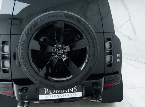 Land Rover Defender 110 V8 27