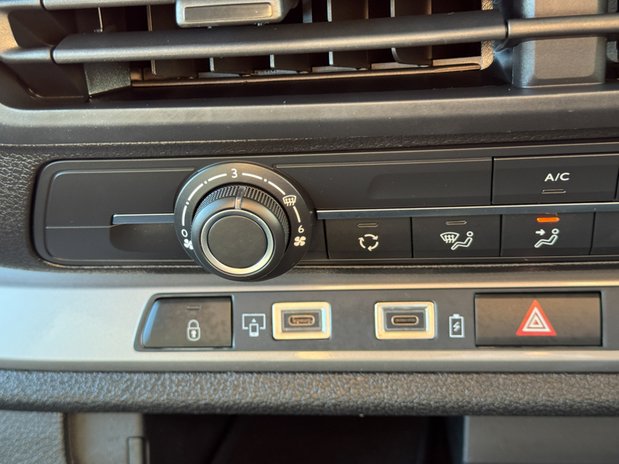 Toyota Proace LWB L2H1 [SOLD MT] Low Roof Icon Air Con Navigation Sensors EURO 6 32