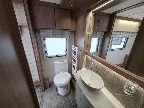 Coachman VIP 575 21