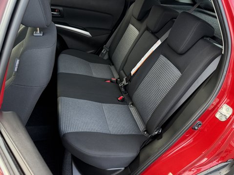 Suzuki S-Cross 1.5 Hybrid Motion 5dr AGS 38