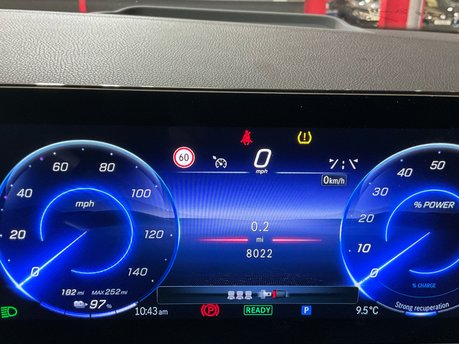 Mercedes-Benz EQA EQA 300 4Matic AMG Line Premium Plus Auto Electric 66 KWH PAN ROOF/HEADS UP 12