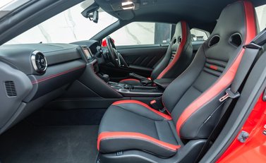 Nissan GT-R R35 TRACK EDITION 18