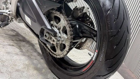 Ducati Monster 696 2011 ONLY 5K SERVICED WARRANTY 696CC LONG MOT VERY CLEAN NAKED 51