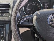 Skoda Yeti BLACK EDITION TDI CR DSG 19