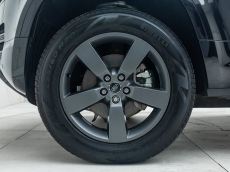 Land Rover Defender 110 D250 X-DYNAMIC HSE 