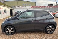 Toyota Aygo VVT-I X-CLUSIV 3.. AUTOMATIC.. FULL LEATHER.. SAT NAV.. REVERSING CAMERA.. 3