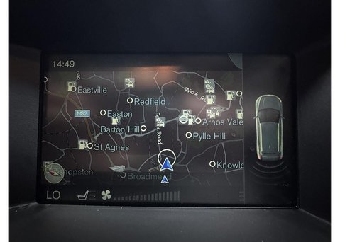 Volvo XC60 2.4 D4 R-Design Lux Nav SUV 5dr Diesel Auto AWD Euro 6 (s/s) (190 ps) 70