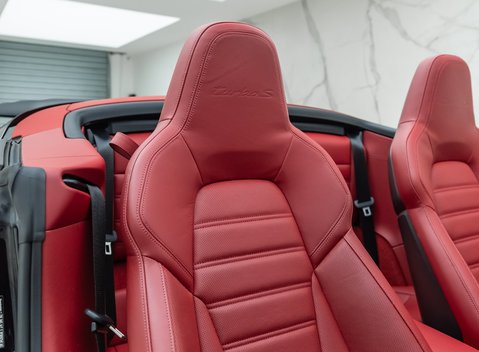 Porsche 911 Turbo S CABRIOLET (992) 18