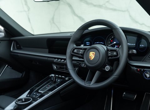 Porsche 911 Carrera S Cabriolet (992) 11