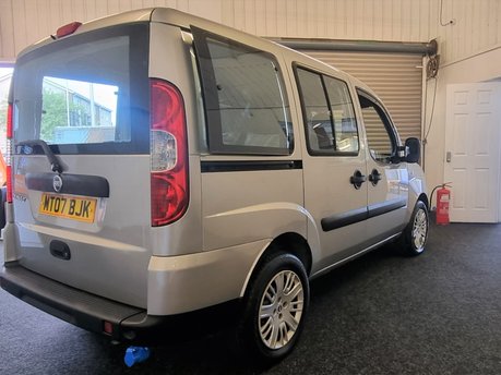 Fiat Doblo 8V ACTIVE 7