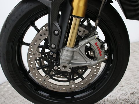 Triumph Speed Triple SPEED TRIPLE 1200 RR 30