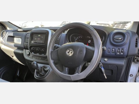 Vauxhall Vivaro 1.6 CDTi 2900 BiTurbo ecoFLEX L1 H1 Euro 5 (s/s) 5dr 29