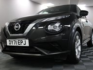 Nissan Juke DIG-T N-CONNECTA DCT 28