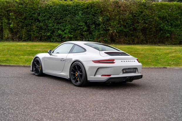 Porsche 911 GT3 TOURING. HOUNDSTOOTH. CARBON INT. PCCBS. LIFT. S/CHRONO. 1