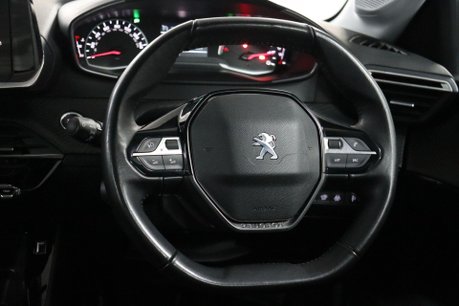 Peugeot 208 PURETECH ACTIVE PREMIUM S/S 45