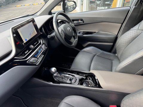 Toyota C-HR EXCEL 34