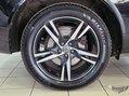 Volvo XC60 2.0 D5 PowerPulse R-Design Auto AWD Euro 6 (s/s) 5dr 77
