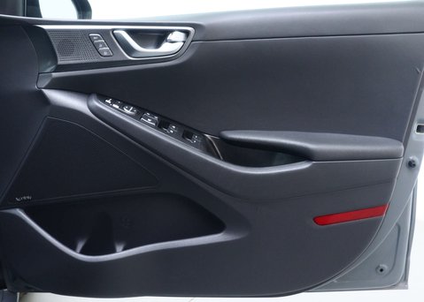 Hyundai IONIQ IONIQ Premium SE BEV 5dr 49