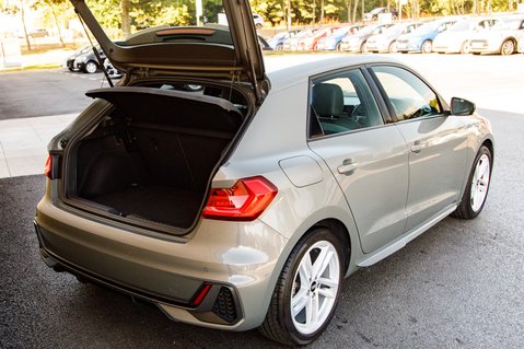 Audi A1 SPORTBACK TFSI S LINE 39