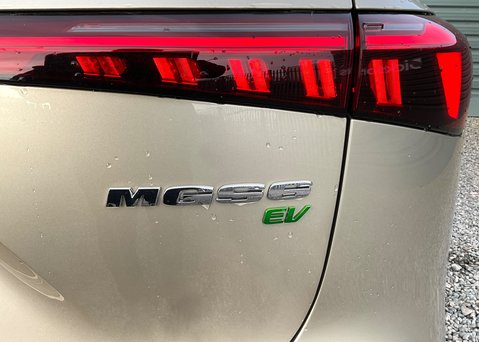 MG MGS6 EV 77kWh TROPHY 13