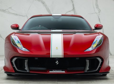 Ferrari 812 Competizione 7