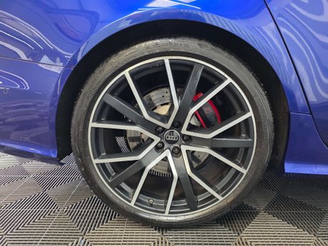 Audi RS6 4.0 TFSI V8 Performance Estate 5dr Petrol Tiptronic quattro Euro 6 (s/s) (6 31