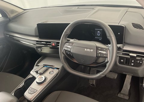 Kia Sportage 1.6 T-GDi HEV PURE 7
