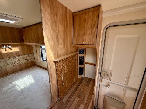 Bailey Orion 430/4 19