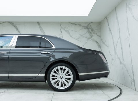 Bentley Mulsanne V8 Mulliner 39