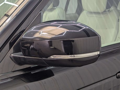 Land Rover Range Rover 4.4 Range Rover Autobiography SDV8 Auto 4WD 5dr 30